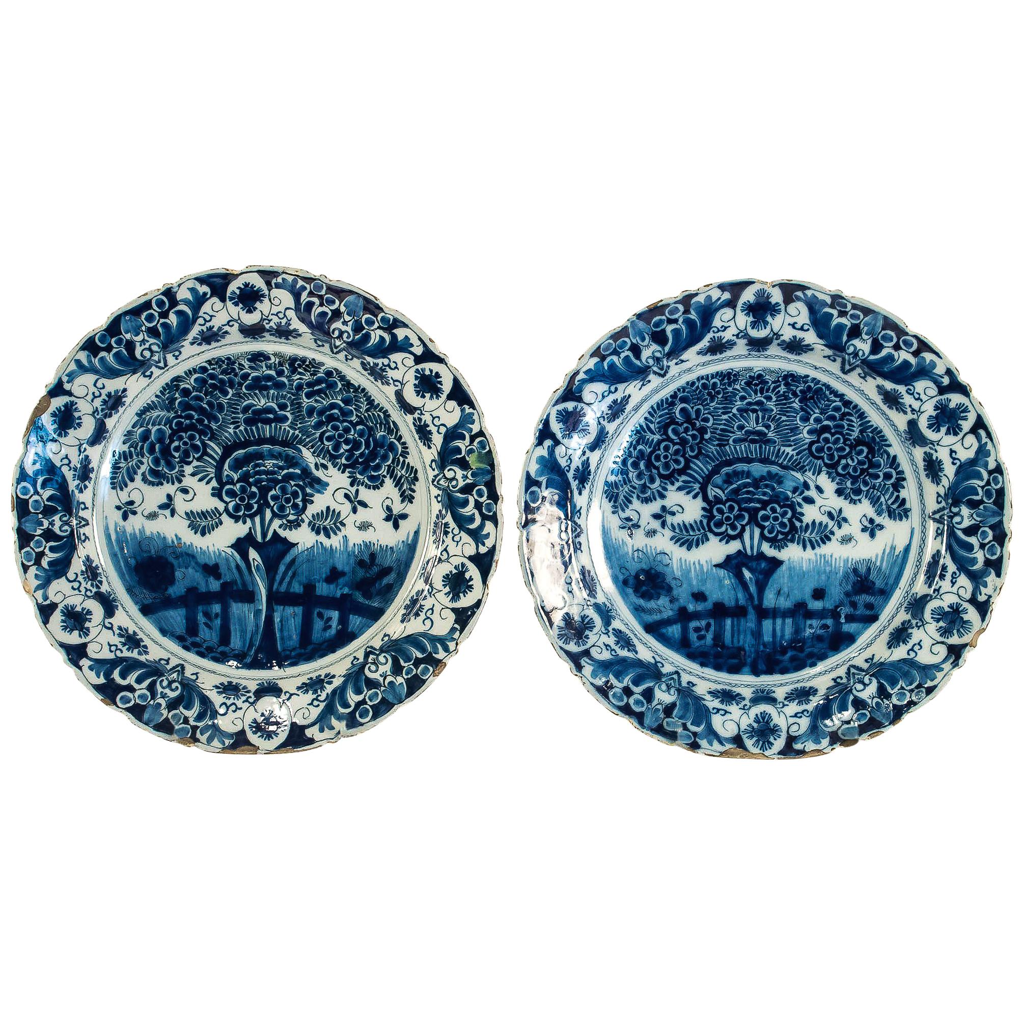 Sign by Claw 490 Brand, Early 18th Century, Pair of Faience Delft Round Dishes