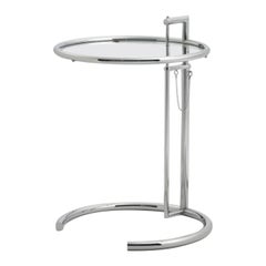 ClassiCon E1027 Table d'appoint à base réglable en hauteur par Eileen Gray