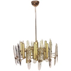 Italian Midcentury Sciolari Twelve-Light Brass and Crystal Chandelier