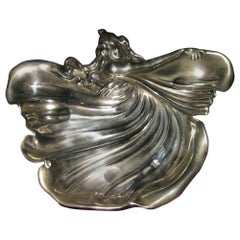 19ème siècle Art Nouveau Meneses argent plateau figuratif papillon