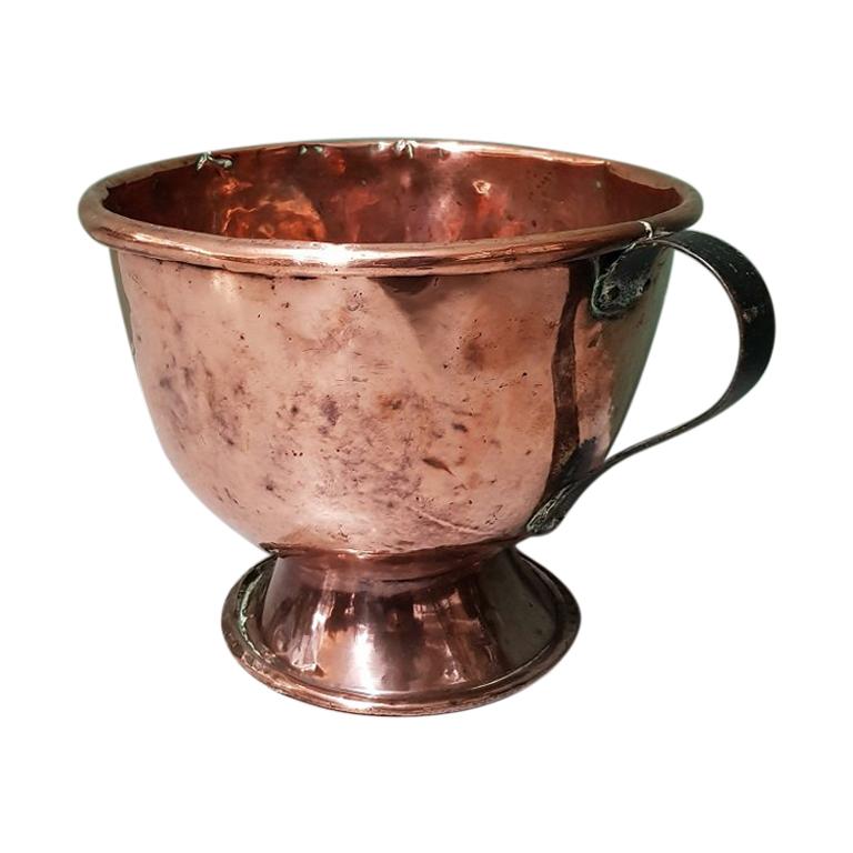 Late 19th Century Dutch Copper Kitchen Bowl For Sale