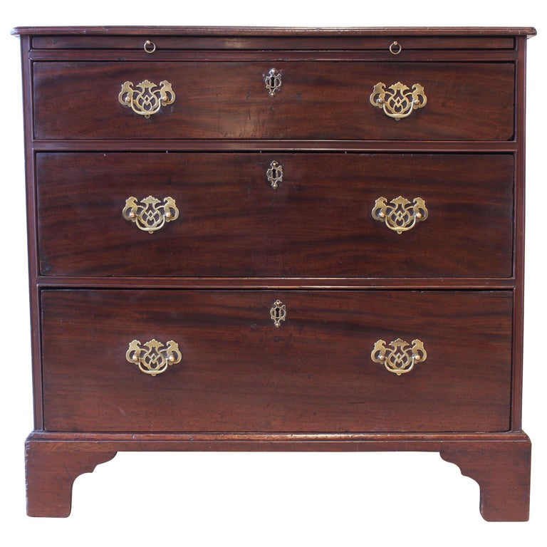 Small Late 18th Century Mahogany Bachelor's Chest at 1stdibs