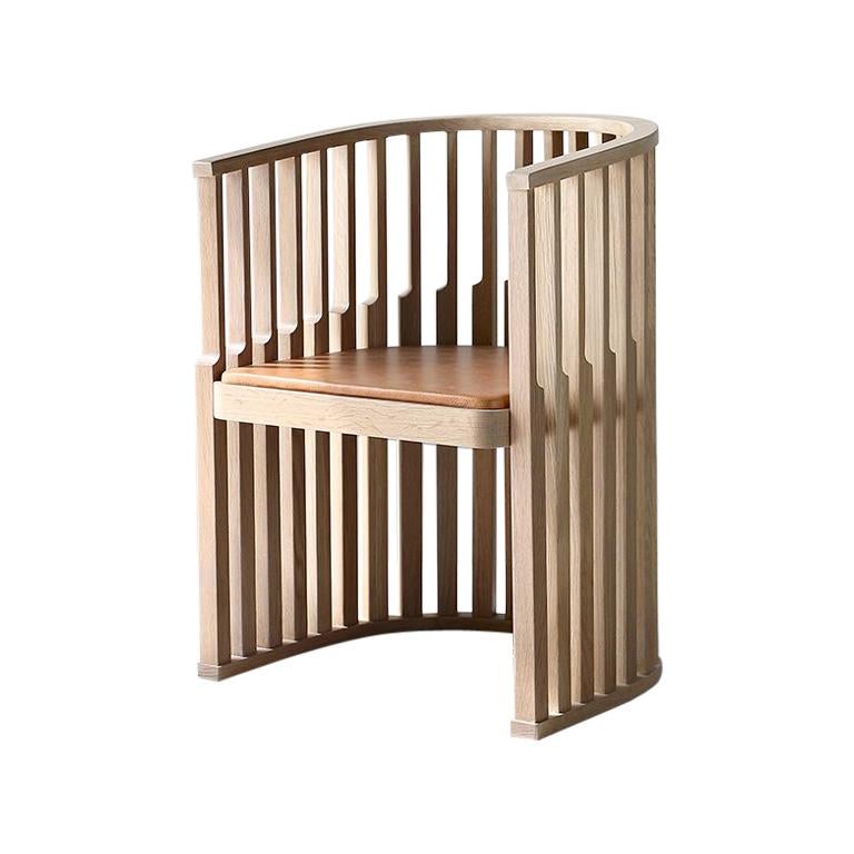 Laws of Motion, Acceleration chair in natural oak