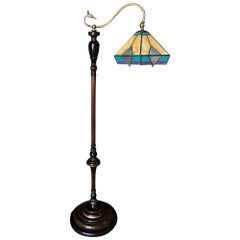 Retro Late Victorian Style Floor Lamp Tiffany Inspired Stain Glass Shade