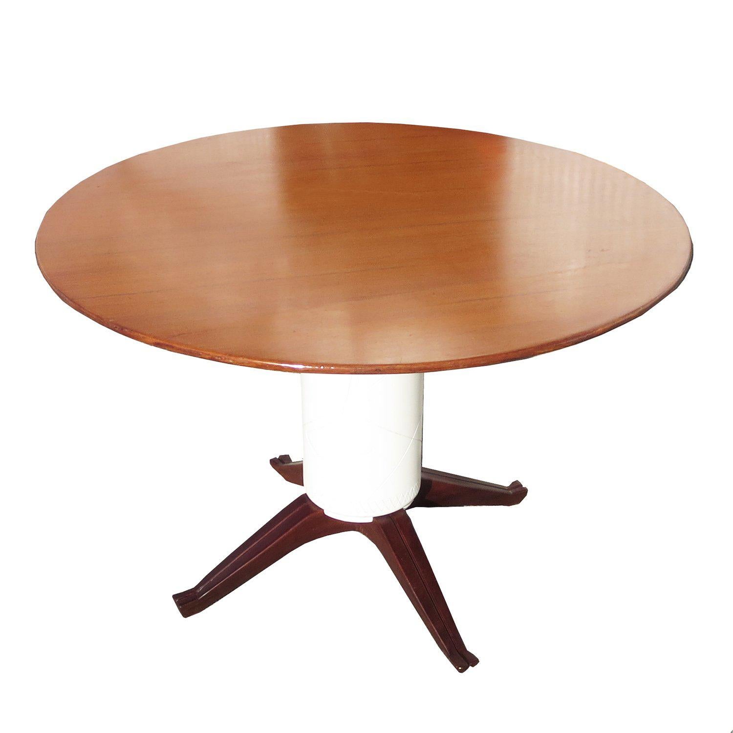 Midcentury Dining Table 1950s, Italian Design For Sale