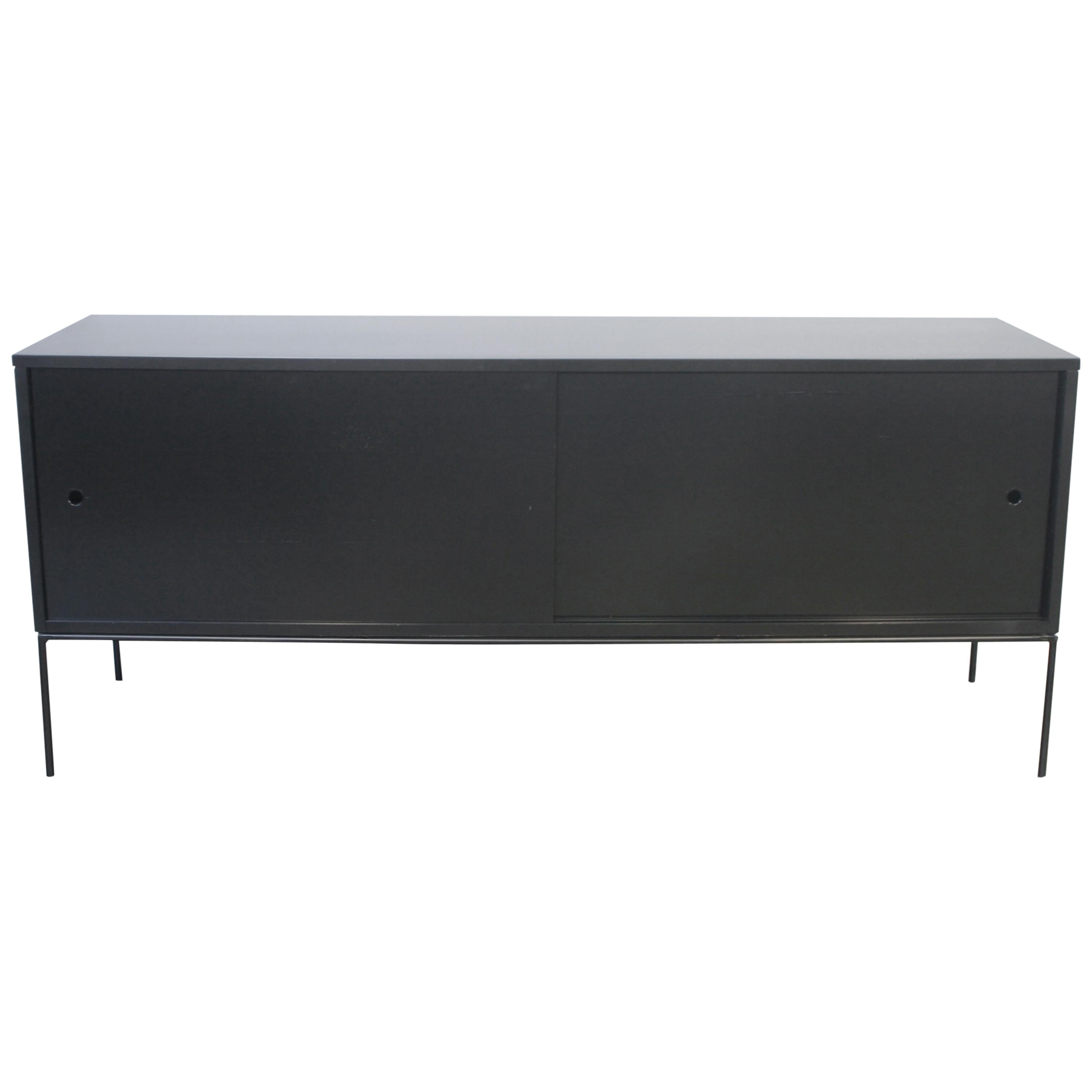Midcentury Low Credenza by Paul McCobb circa 1950 Planner Group 1513