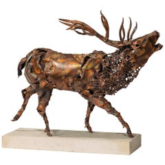 sculpture en cuivre "Stag" de Tony Evans