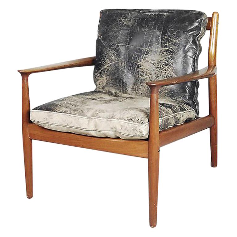 Early Leather 218 Chair by Grete Jalk for Glostrup, 1950s For Sale