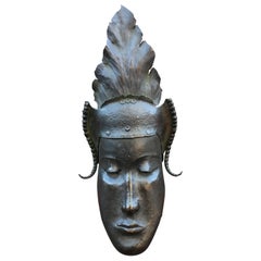 Vintage Heyndrickx, Art Deco Mask in Hammered and Patinated Bronze, Signed, Dated 1941