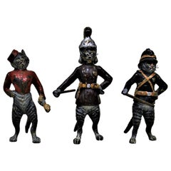 Antiguas miniaturas austriacas de bronce fundido y pintado en frío Figurita de gato Capricho Lote