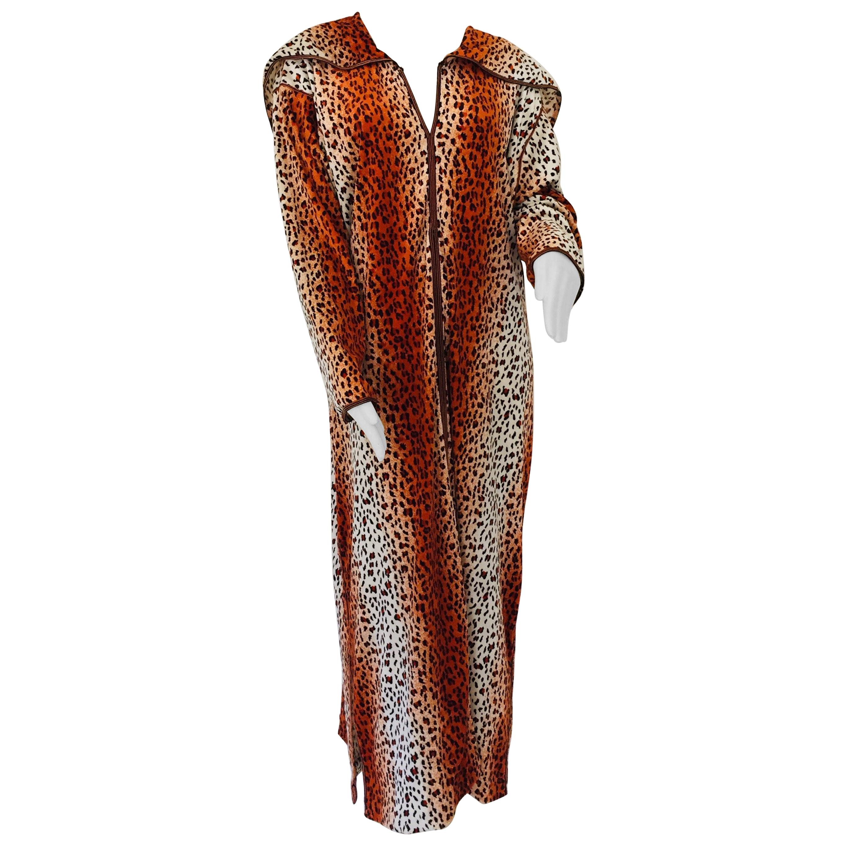 moroccan hooded kaftan