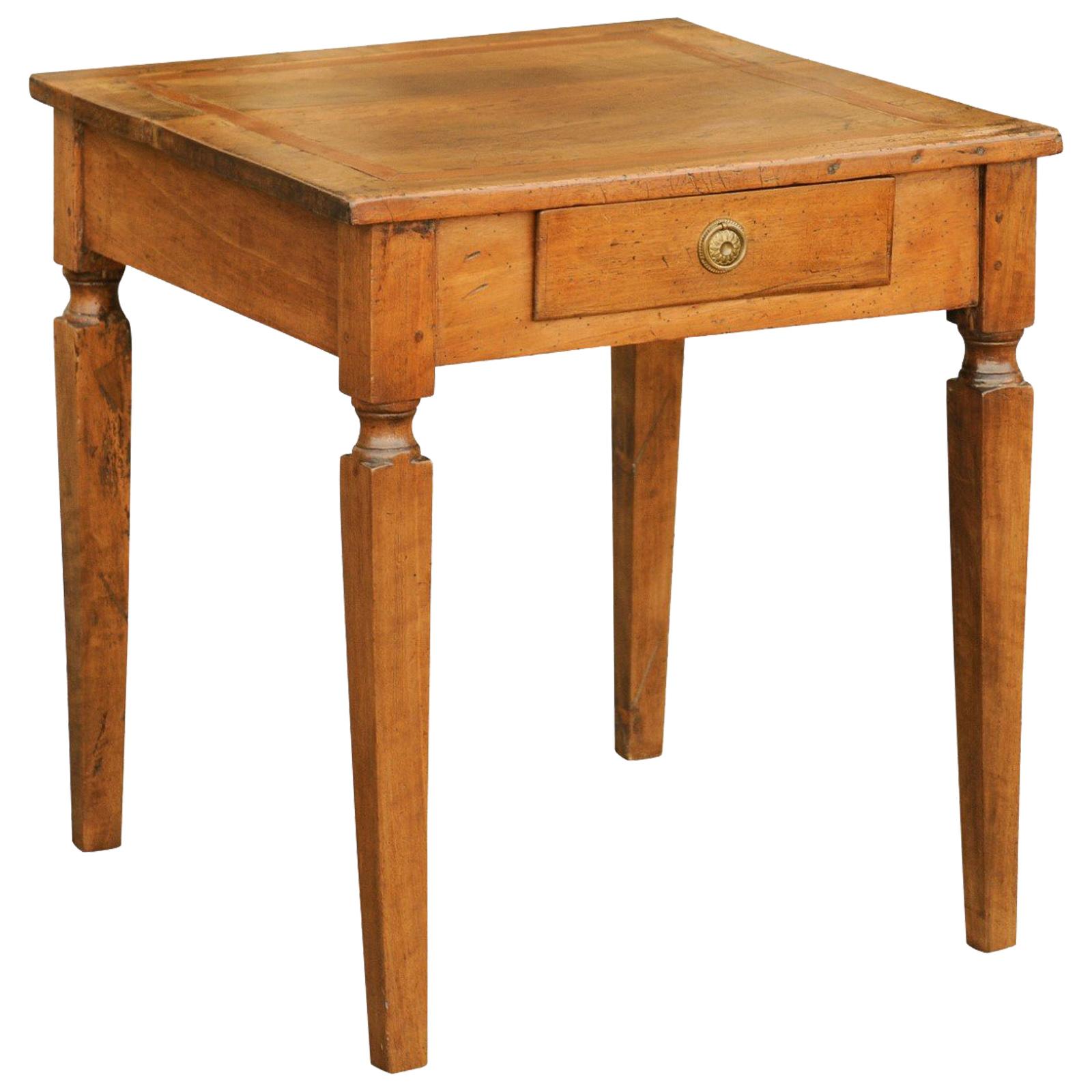 Italian 1820s Neoclassical Walnut Side Table with Large Banding and Tapered Legs For Sale