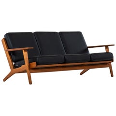 Hans Wegner GE-290 Sofa by GETAMA in Denmark