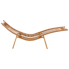 Hans Wegner GE-2 or Hammock Chair by GETAMA in Denmark