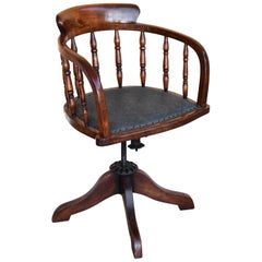 Antique 20th Century English Edwardian Solid Oak Swivel Desk Chair