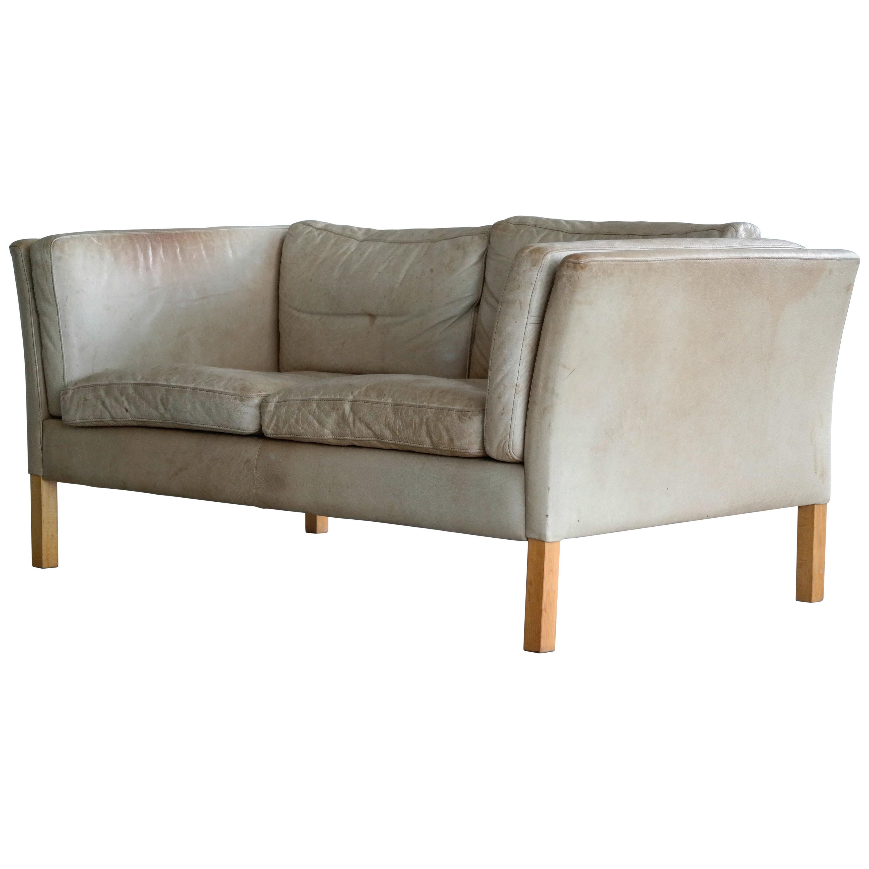 Borge Mogensen Style Two-Seat Sofa in Tan Patinated Leather by Stouby
