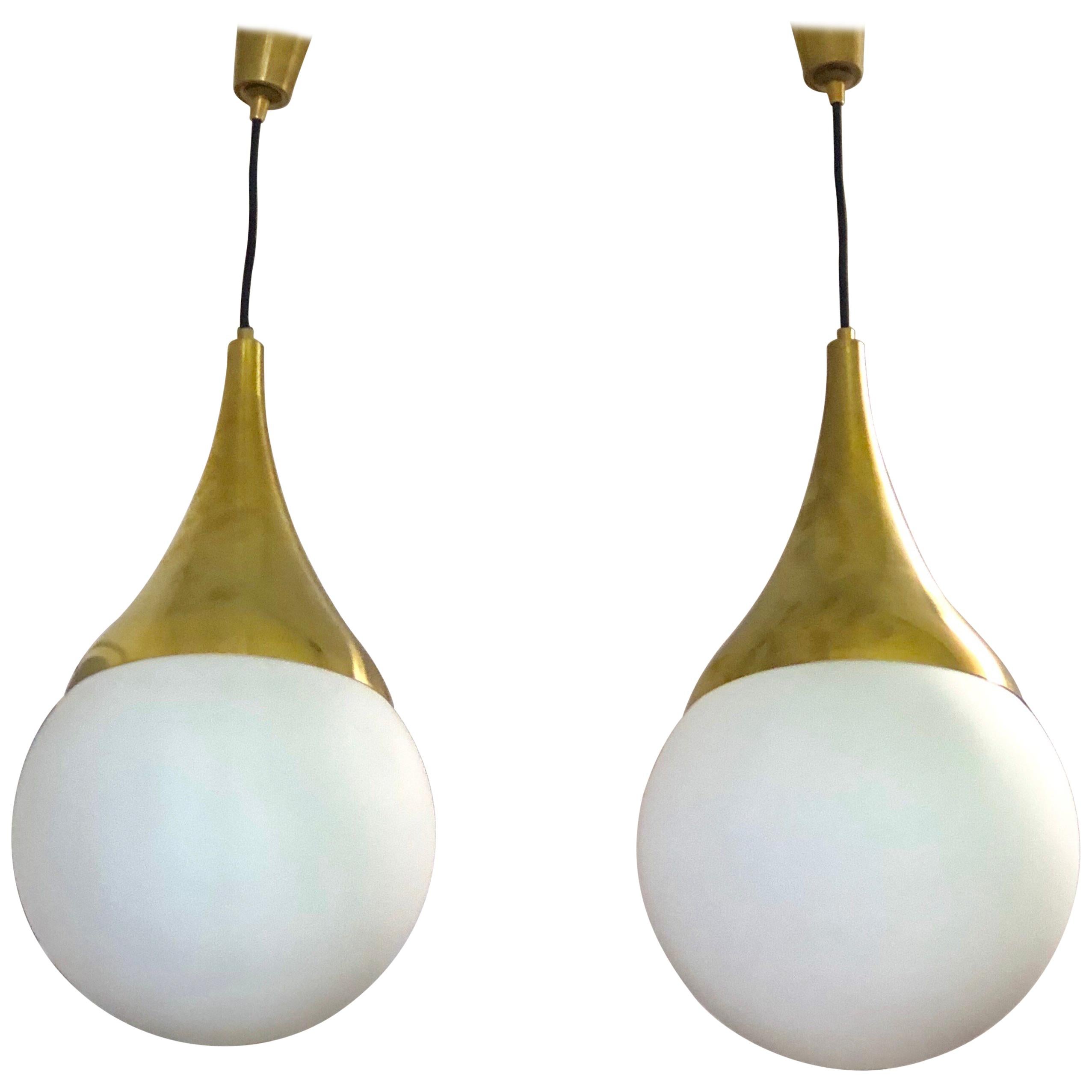 2 Italian Mid-Century Brass & Opaline Glass Pendants, Max Ingrand & Fontana Arte For Sale