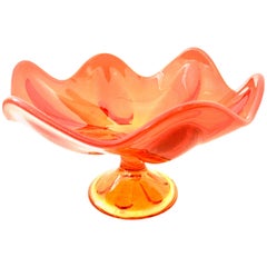 Mid-20th Century Amberina Art Glass Footed Pedestal Ruffle Center Bowl
