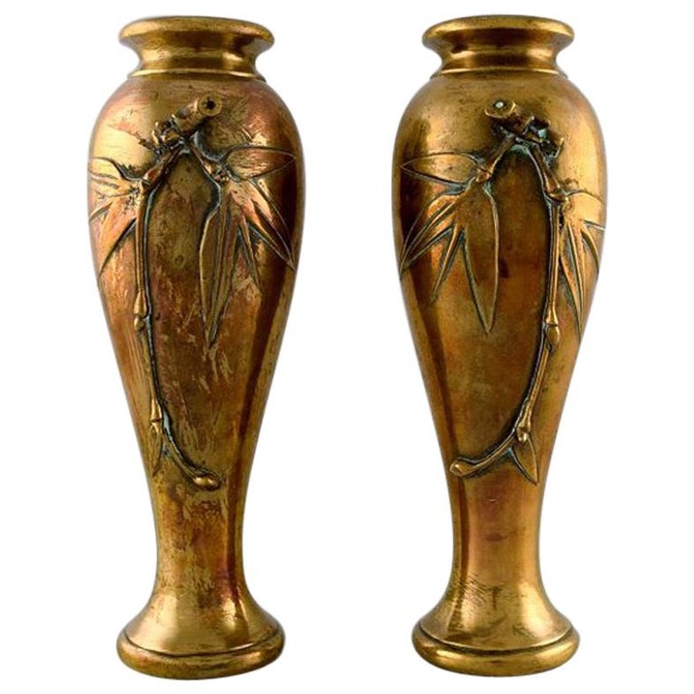 Pair of French Art Nouveau Bronze Vases with Flowers in Relief, circa 1890  For Sale at 1stDibs