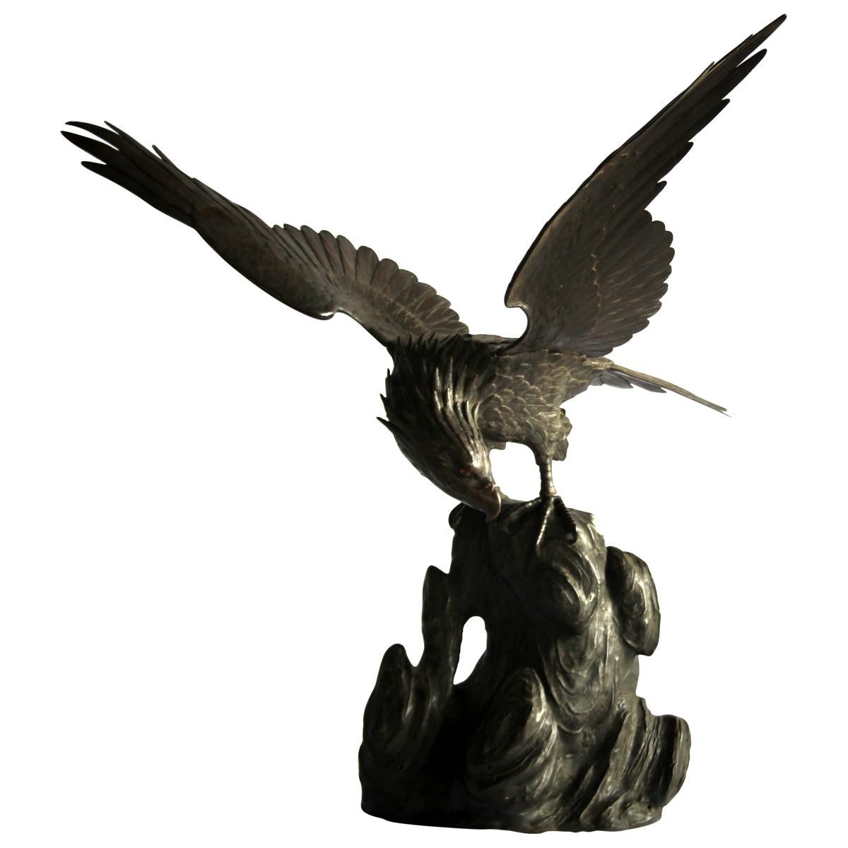 19th Century Japanese Bronze Eagle Meiji Period For Sale