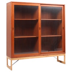 Midcentury Vitrine in Teak and Oak by Børge Mogensen, Made in Sweden