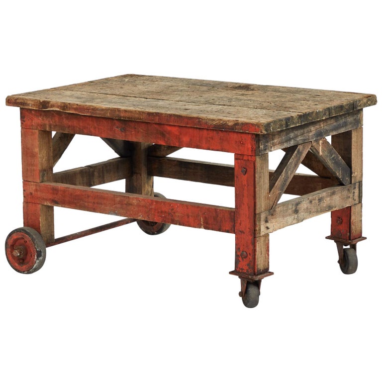 Rustic Coffee Table on Wheels For Sale at 1stDibs