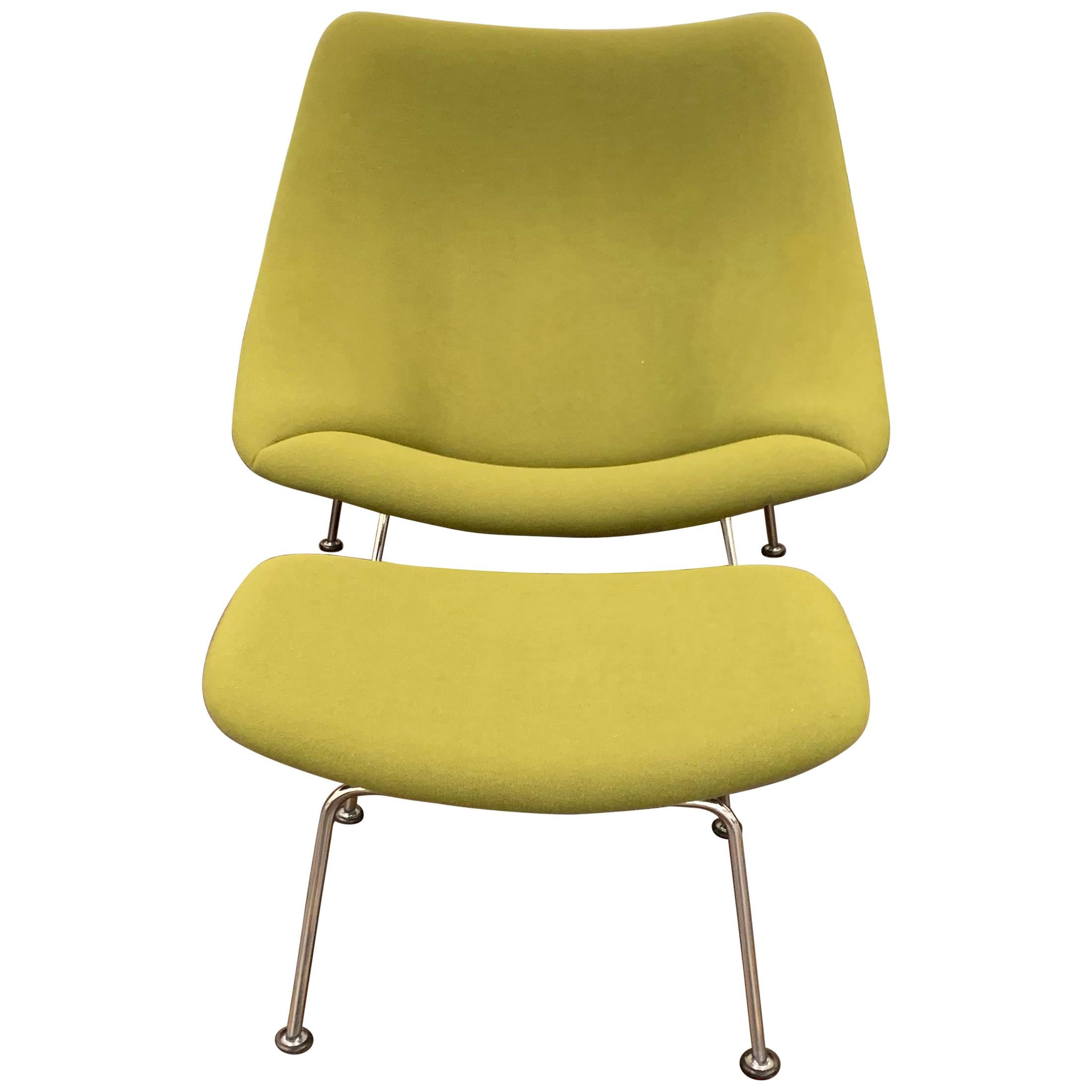 Artifort Green Oyster Chair with Ottoman by Pierre Paulin