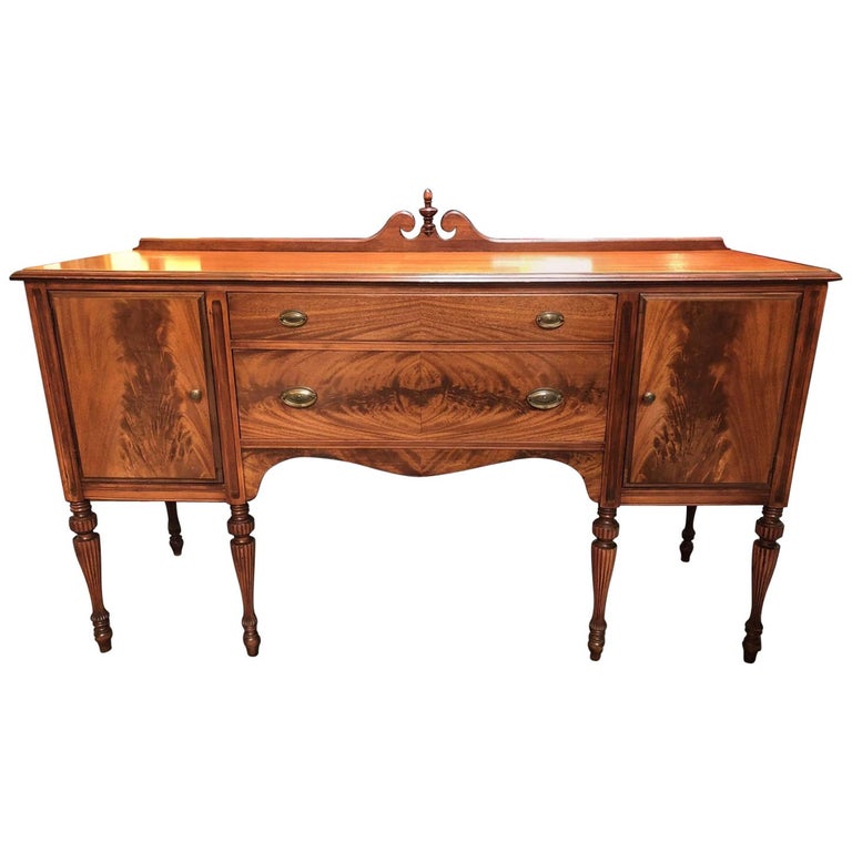 Vintage Dining Room Buffet For Sale at 1stDibs