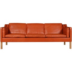 Børge Mogensen Three-Seat Sofa, Model 2213, Original Cognac Leather