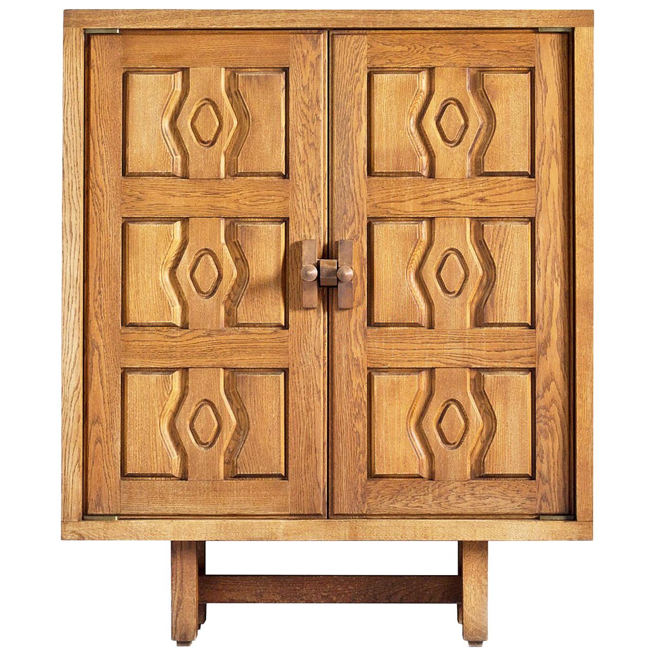 Guillerme et Chambron, Oak Cabinet, Edition Votre Maison, circa 1970