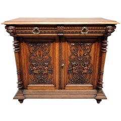 19th Century Renaissance Revival Buffet Cabinet with Ornate Carving
