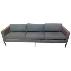 genie Interactie inhoud Artifort 905 Comfort Sofa at 1stDibs