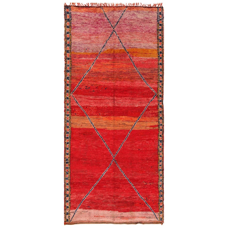 Vintage Moroccan Rug For Sale at 1stdibs