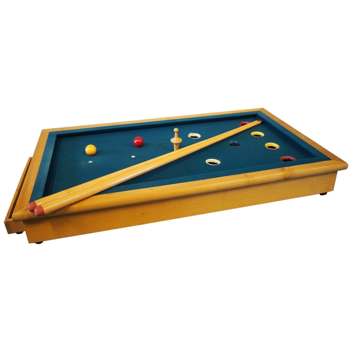 Small Table Poolgame with 2 Billiard Cues from the 1950s