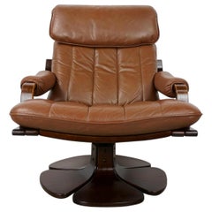 Scandinavian 1970s Design Wooden and Leather Swivel Armchair