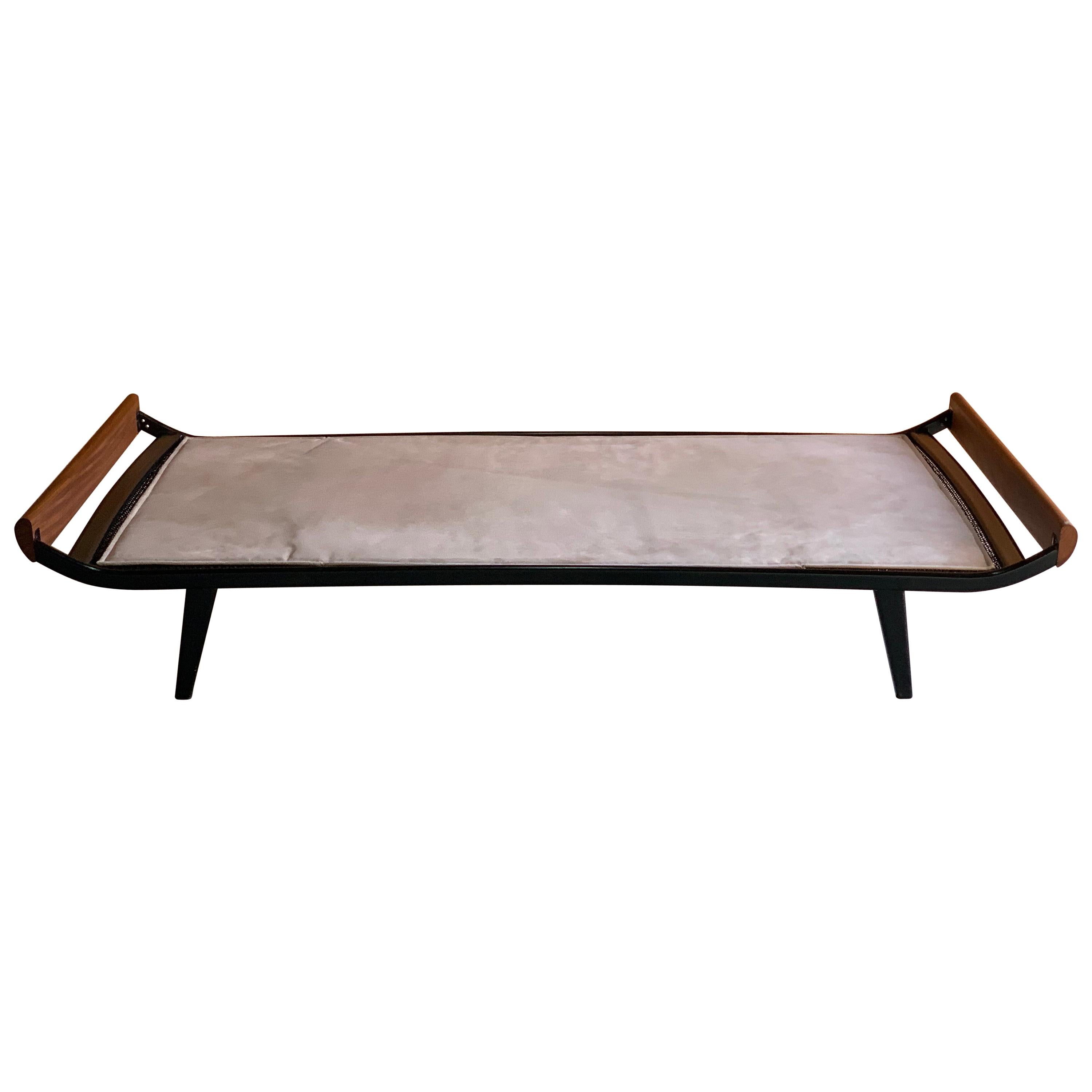 Cleopatra Daybed by Dick Cordemeijer for Auping, 1950s Design