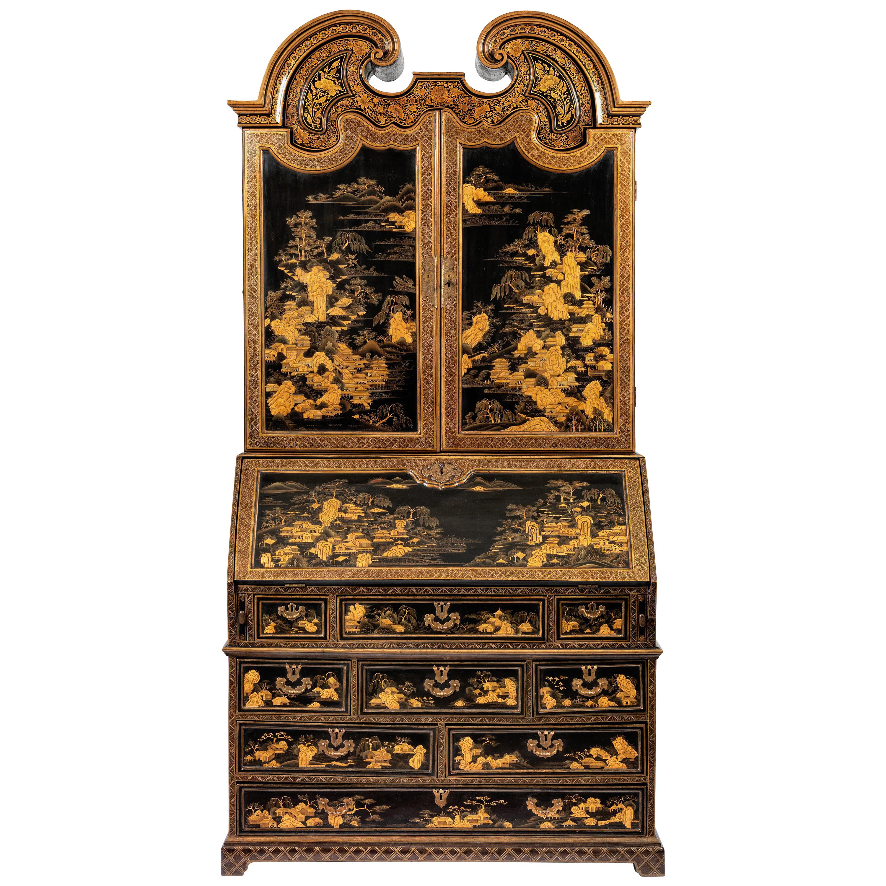 Very Fine and Rare Chinese Export Black and Gold Bureau Cabinet For Sale