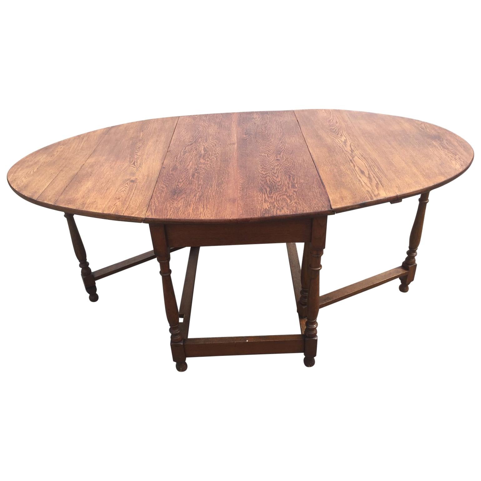 Early 20th Century French Oak Gate Leg Table, 1900s