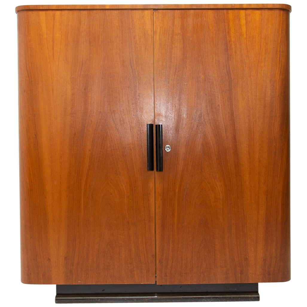 Art Deco or Functionalist Cabinet Designed by Jindřich Halabala for UP Závody