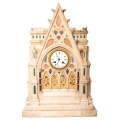 Horloge de cheminée en marbre incrusté de style gothique français Cadran signé H. Azur à Paris