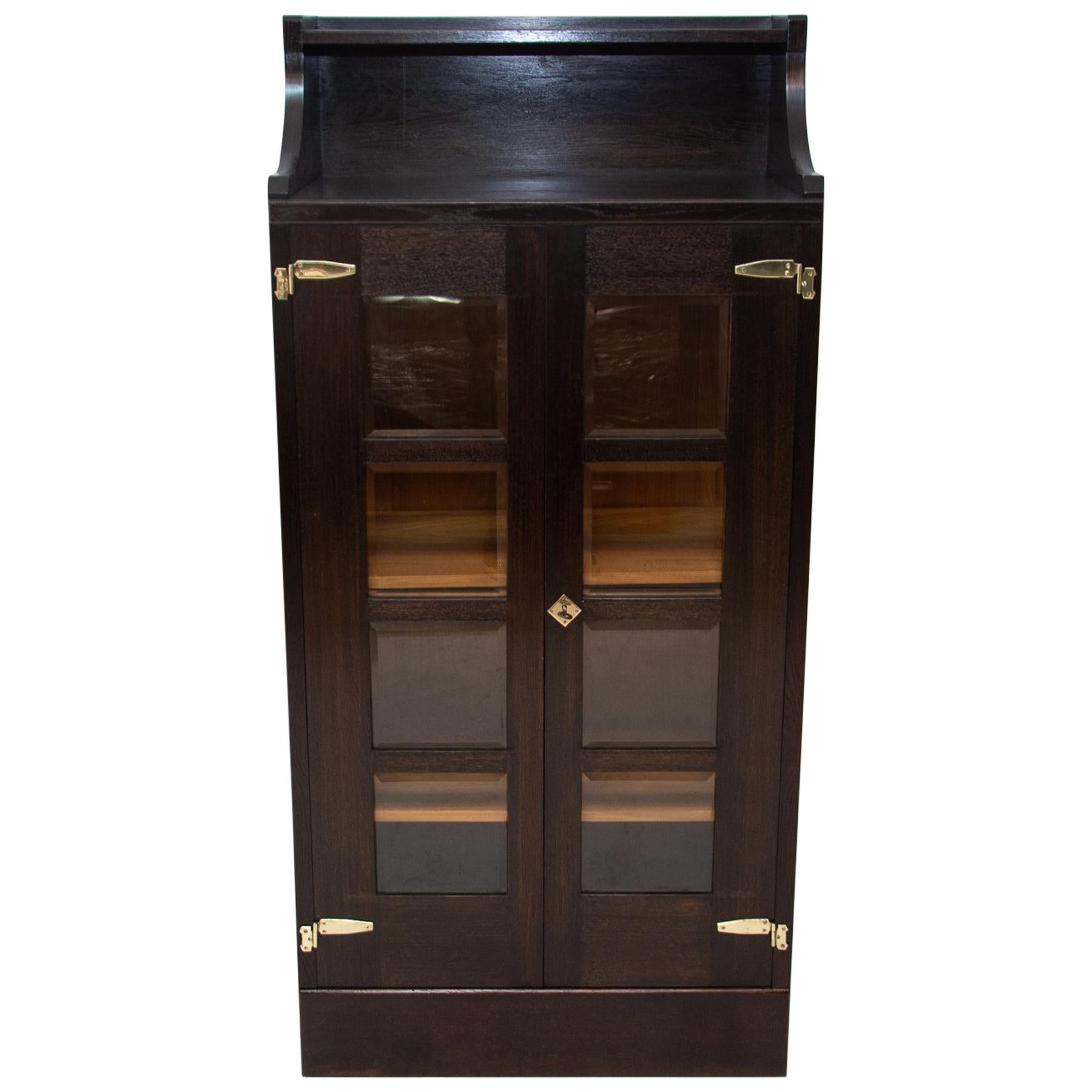 Antique Viennese Secession Library Cabinet in Oak, 1910