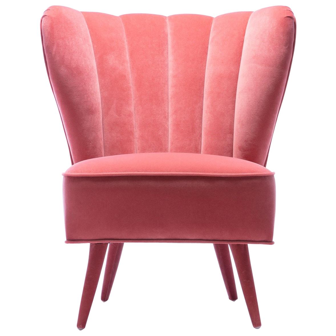Chic Vintage Rose Pink Velvet Italian Slipper Chair, circa 1950