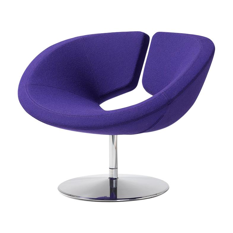 Customizable Artifort Apollo Chair  by Patrick Norguet