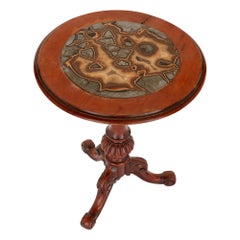 Mesa auxiliar victoriana de mármol y caoba con nódulos septarianos