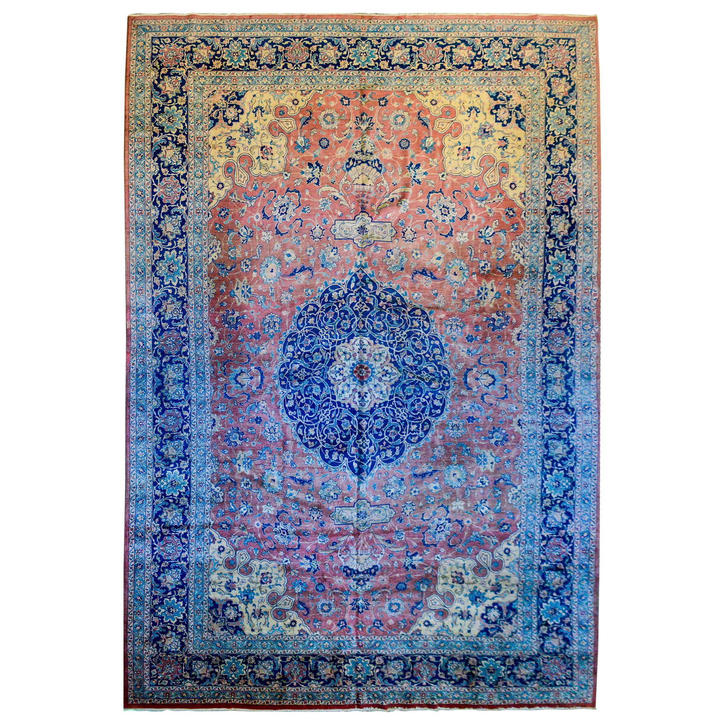 Beautiful Early 20th Century Tabriz Rug For Sale