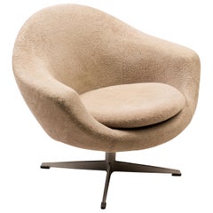 Teddy Bear Swivel Lounge Chair