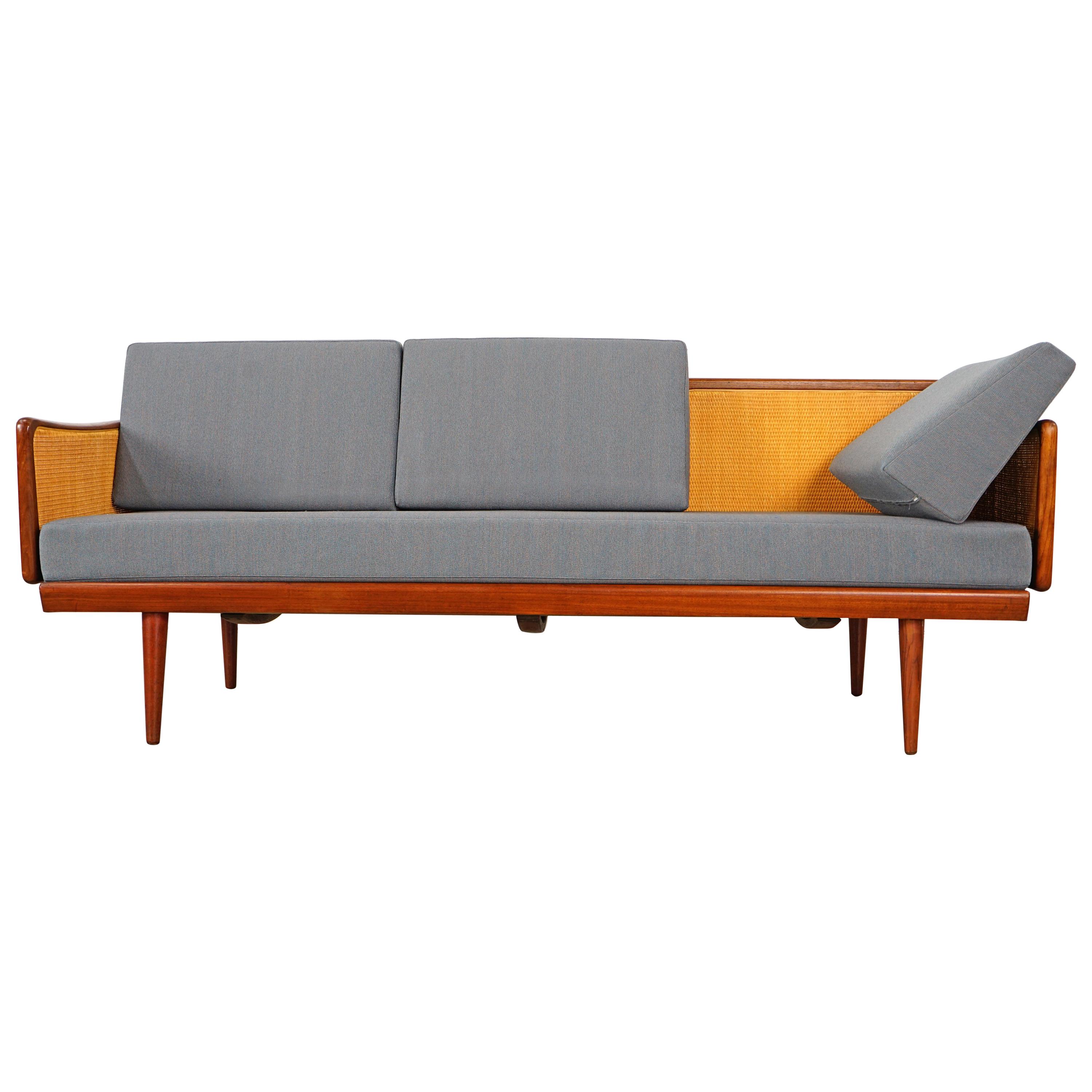 Daybed Sofa by Peter Hvidt & Orla Mølgaard Nielsen for France & Søn For Sale