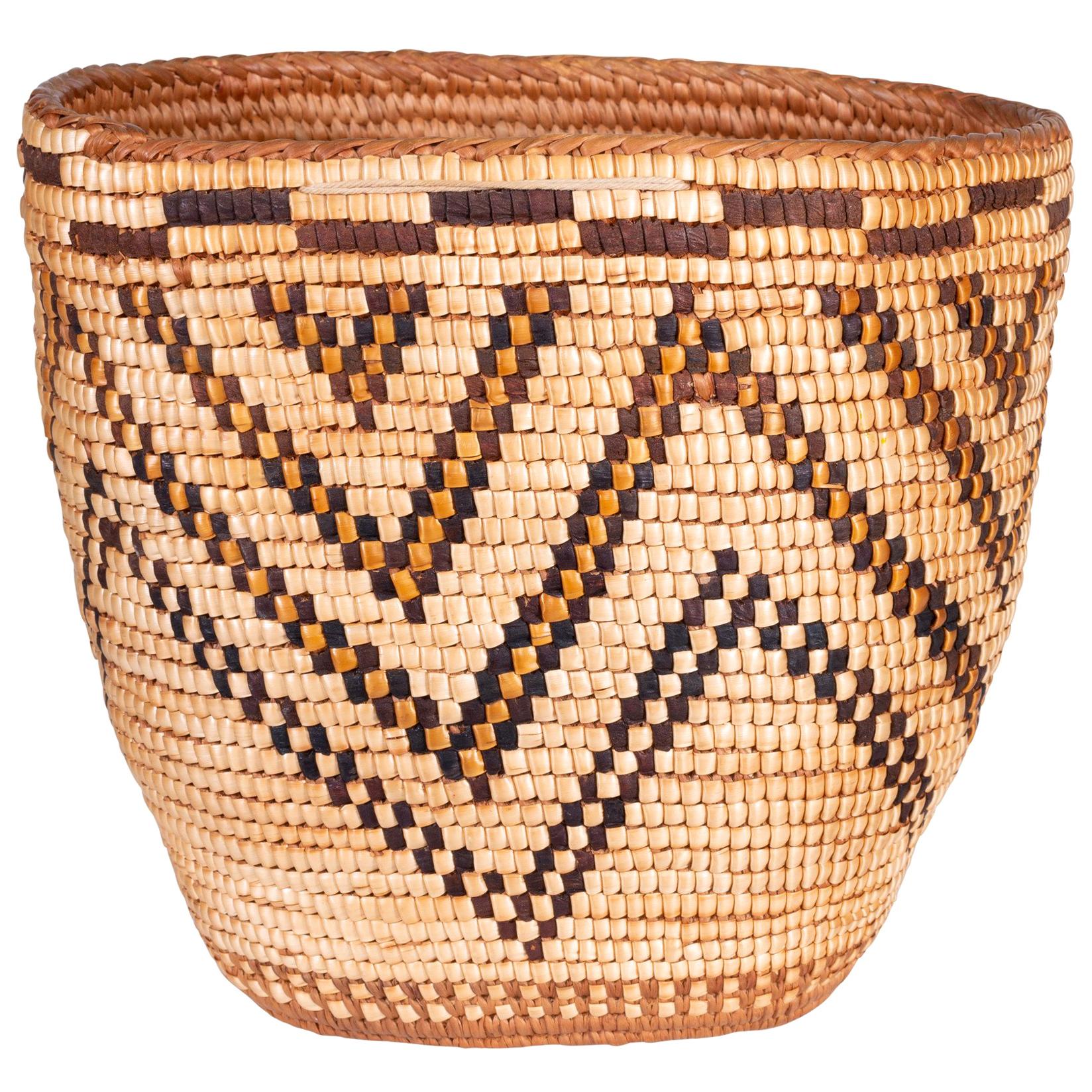 Exceptionnel panier Klickitat/Snoquamie polychrome en vente