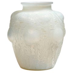 Antique René Lalique Vase "Domrémy" Opalescent