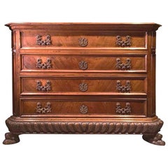 17th Century Central Italian Chest of Drawers in Solid Walnut Wood with Paw Feet